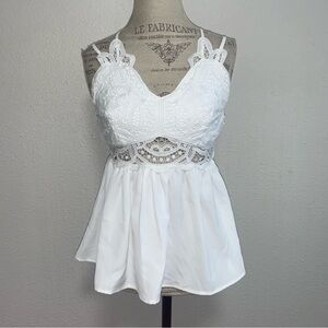 ❌SOLD❌Willow & Root Crochet Peplum Tank Top